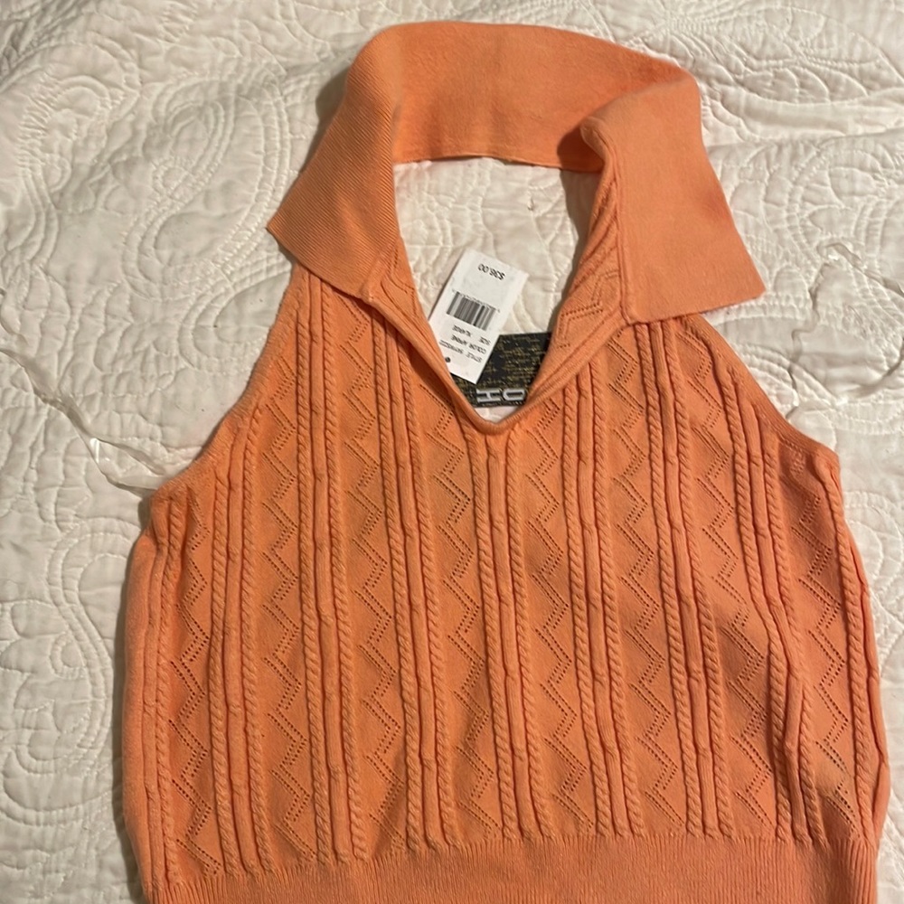 Sweater halter crop top